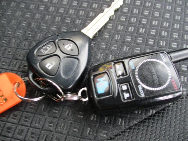 プラタナ ナビTV バックカメラ 左パワースライド 4WD(22枚目)