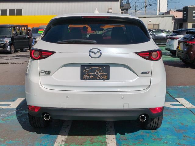 ＣＸ－５ ＸＤ　プロアクティブ　４ＷＤ　パワーバックドア　ハンドルヒーター　ヘッドアップディスプレイ　サイド／バックカメラ　シートメモリー　前席シートヒーター　パーキングソナー　ＵＳＢポート　フルセグ対応純正ナビ　Ｂｌｕｅｔｏｏｔｈ（6枚目）