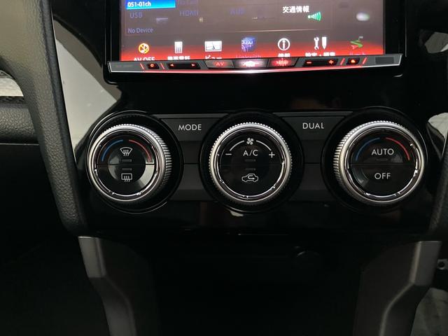フォレスター Ｓ－リミテッド　４ＷＤ　アイサイト　フルセグナビ　Ｂｌｕｅｔｏｏｔｈ　バックカメラ　ＥＴＣ　ＬＥＤデイライト　純正１８インチアルミ　ハーフレザーシート　パワーシート　前席シートヒーター　Ｘ－ＭＯＤＥ　パドルシフト（12枚目）