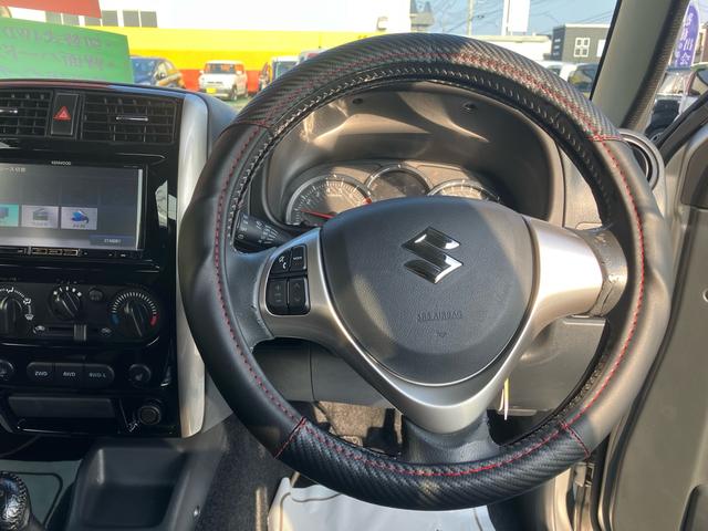 ジムニー ランドベンチャー　４ＷＤ　５速マニュアル　オプションカラー　特別仕様車　ハーフレザーシート　フルセグナビ　シートヒーター　ミラーヒーター　背面タイヤハードカバー　純正１６インチアルミホイール　クロムメッキバンパーカバー（28枚目）