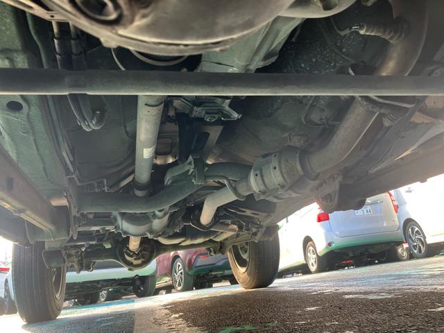 ジムニー ランドベンチャー　４ＷＤ　５速マニュアル　オプションカラー　特別仕様車　ハーフレザーシート　フルセグナビ　シートヒーター　ミラーヒーター　背面タイヤハードカバー　純正１６インチアルミホイール　クロムメッキバンパーカバー（50枚目）