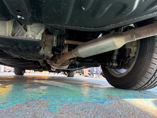 ヴォクシー ZS 煌II 4WD 8人乗り トヨタセーフティセンス 両側パワースライドドア LEDヘッドライト/フォグ オートハイビーム ナビ Bluetooth バックカメラ 純正16インチアルミ フロントワイパーデアイサー(23枚目)