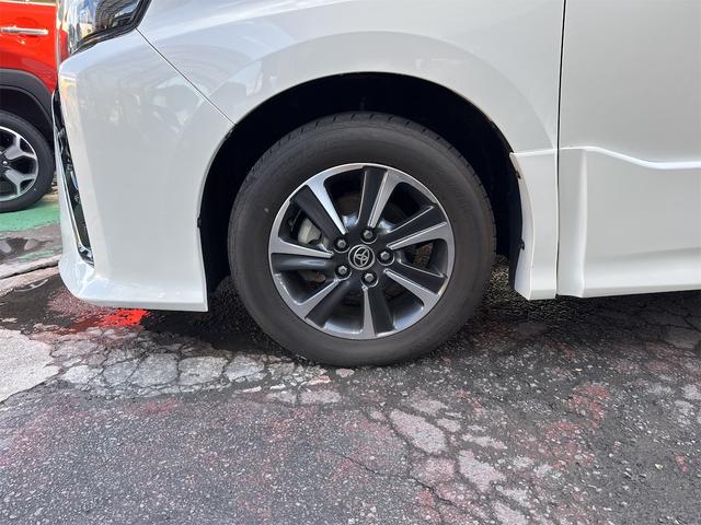 ヴォクシー ZS 煌II 4WD 8人乗り トヨタセーフティセンス 両側パワースライドドア LEDヘッドライト/フォグ オートハイビーム ナビ Bluetooth バックカメラ 純正16インチアルミ フロントワイパーデアイサー(24枚目)