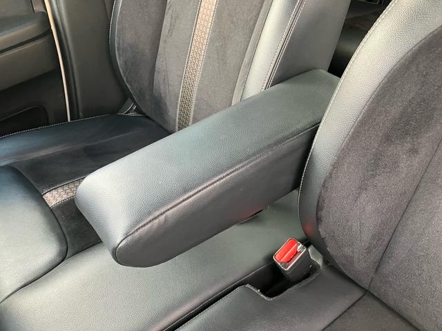 Ｎ－ＢＯＸカスタム Ｇ・Ｌターボホンダセンシング　４ＷＤ　９インチナビ　バックカメラ　純正スターター　ＥＴＣ２．０　ハーフレザーシート　両側電動スライドドア　パドルシフト　クルーズコントロール　ＬＥＤヘッドライト／フォグ　シーケンシャルウィンカー（8枚目）