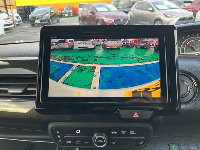 Ｎ－ＢＯＸカスタム Ｇ・Ｌターボホンダセンシング　４ＷＤ　９インチナビ　バックカメラ　純正スターター　ＥＴＣ２．０　ハーフレザーシート　両側電動スライドドア　パドルシフト　クルーズコントロール　ＬＥＤヘッドライト／フォグ　シーケンシャルウィンカー（16枚目）