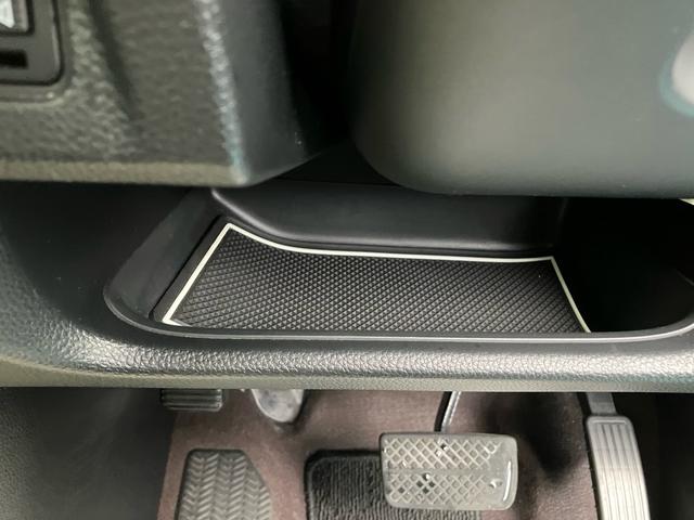 Ｎ－ＢＯＸカスタム Ｇ・Ｌターボホンダセンシング　４ＷＤ　９インチナビ　バックカメラ　純正スターター　ＥＴＣ２．０　ハーフレザーシート　両側電動スライドドア　パドルシフト　クルーズコントロール　ＬＥＤヘッドライト／フォグ　シーケンシャルウィンカー（52枚目）