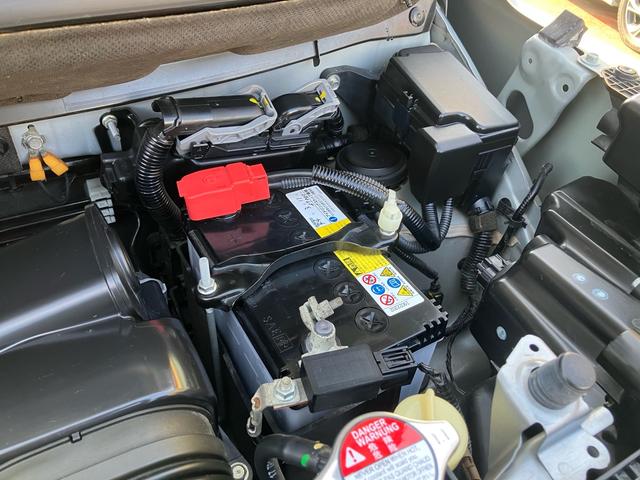 Ｎ－ＢＯＸカスタム Ｇ・ＥＸターボホンダセンシング　４ＷＤ　助手席スーパースライドシート　純正フルセグナビ　バックカメラ　両側パワースライドドア　ハーフレザーシート　パドルシフト　追従式クルーズコントロール　ＬＥＤヘッドライト　純正１５インチアルミ（54枚目）