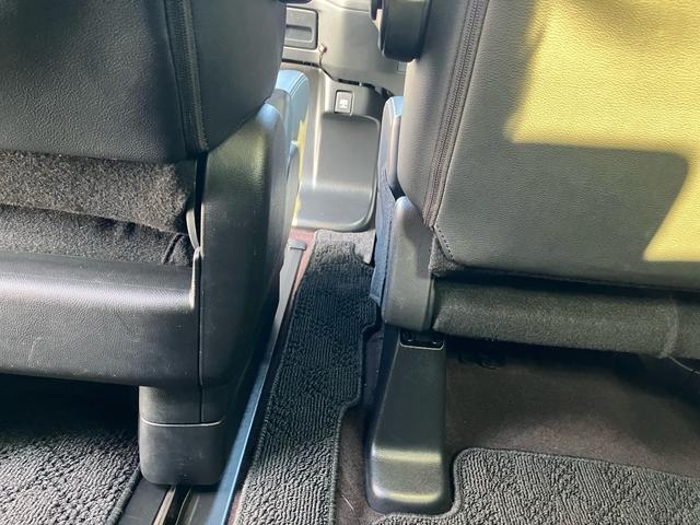 Ｎ－ＢＯＸカスタム Ｇ・ＥＸターボホンダセンシング　４ＷＤ　助手席スーパースライドシート　純正フルセグナビ　バックカメラ　両側パワースライドドア　ハーフレザーシート　パドルシフト　追従式クルーズコントロール　ＬＥＤヘッドライト　純正１５インチアルミ（71枚目）