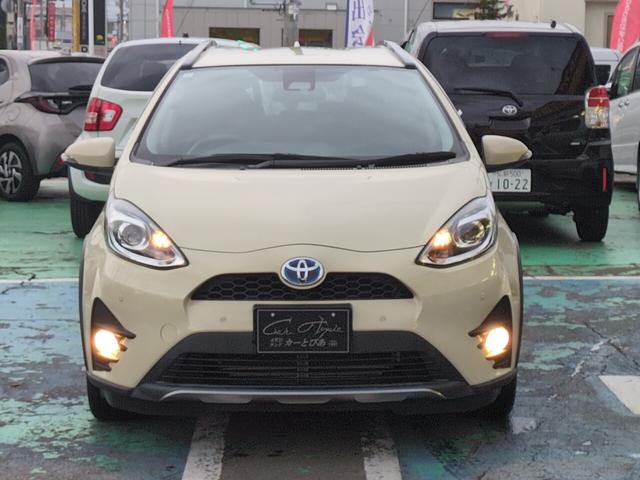 アクア クロスオーバー ハイブリッド ハーフレザーシート フルセグ対応純正ナビ Bluetooth バックカメラ ワイパーデアイサー ETC ステアリングスイッチ フォグ クリアランスソナー 先行車発進 オートハイビーム(2枚目)