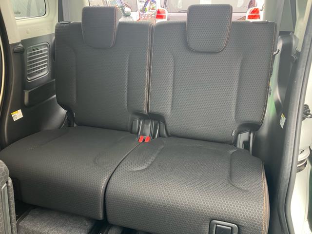 スペーシアギア ハイブリッドＸＺ　ターボ　４ＷＤ　デュアルセンサーブレーキ　純正８インチナビ　全方位カメラ　パドルシフト　クルーズコントロール　両側電動スライドドア　ＬＥＤヘッドライト／フォグ　ＥＴＣ　前席シートヒーター　パーキングソナー（8枚目）