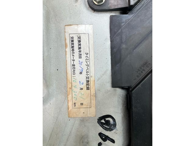 ハイエースバン ロングＤＸ　４ＷＤ　フロントスポイラー　３（６）人乗り　電動格納ドアミラー　キーレス　タイミングベルト交換済み　同色バンパー　ナビＴＶ　バックカメラ　ＥＴＣ　記録簿（9枚目）