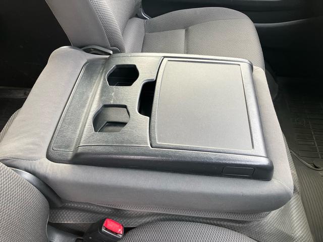ハイエースバン ロングＤＸ　４ＷＤ　フロントスポイラー　３（６）人乗り　電動格納ドアミラー　キーレス　タイミングベルト交換済み　同色バンパー　ナビＴＶ　バックカメラ　ＥＴＣ　記録簿（41枚目）