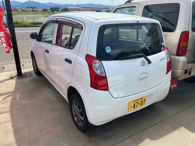 アルト Ｆ　４ＷＤ　キーレスエントリー　ＡＴ　盗難防止システム　ＡＢＳ　ＣＤ　アルミホイール　衝突安全ボディ　エアコン（14枚目）