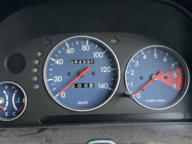 プレオ ＲＳリミテッドＩＩ　４ＷＤ　スーパーチャージャー　キーレスエントリー　電動格納ミラー　ＣＶＴ　ＣＤ　ＭＤ　アルミホイール　衝突安全ボディ　エアコン　パワーステアリング　パワーウィンドウ（8枚目）