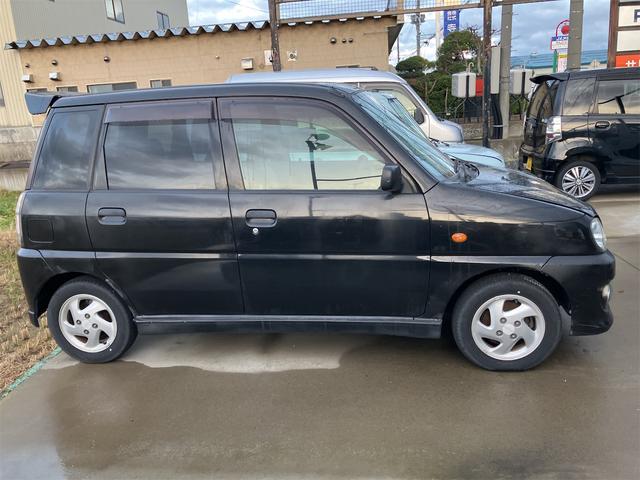 プレオ ＲＳリミテッドＩＩ　４ＷＤ　スーパーチャージャー　キーレスエントリー　電動格納ミラー　ＣＶＴ　ＣＤ　ＭＤ　アルミホイール　衝突安全ボディ　エアコン　パワーステアリング　パワーウィンドウ（13枚目）
