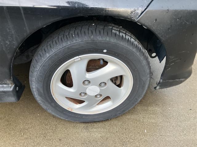 プレオ ＲＳリミテッドＩＩ　４ＷＤ　スーパーチャージャー　キーレスエントリー　電動格納ミラー　ＣＶＴ　ＣＤ　ＭＤ　アルミホイール　衝突安全ボディ　エアコン　パワーステアリング　パワーウィンドウ（14枚目）