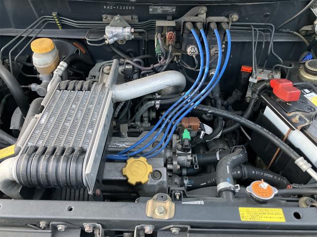 プレオ ＲＳリミテッドＩＩ　４ＷＤ　スーパーチャージャー　キーレスエントリー　電動格納ミラー　ＣＶＴ　ＣＤ　ＭＤ　アルミホイール　衝突安全ボディ　エアコン　パワーステアリング　パワーウィンドウ（15枚目）