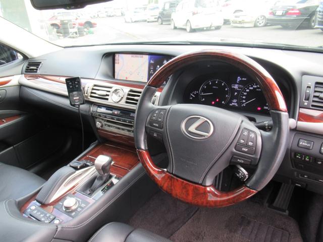 LS LS460L エグゼクティブパッケージ KAZ-SUSエアサス(12枚目)