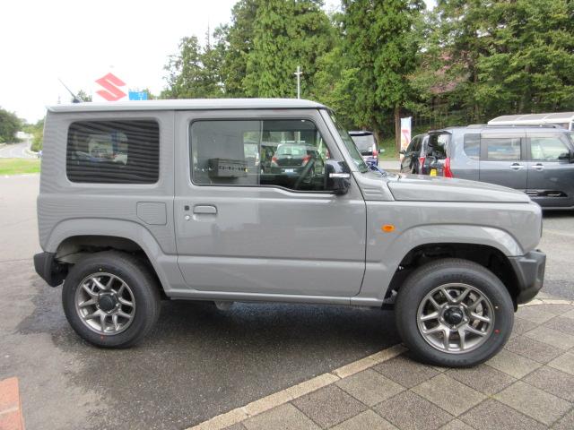 ジムニー XC 4WD ETC バックカメラ ナビ TV オートクルーズコントロール レーンアシスト 衝突被害軽減システム オートライト LEDヘッドランプ ヘッドライトウォッシャー スマートキー(16枚目)