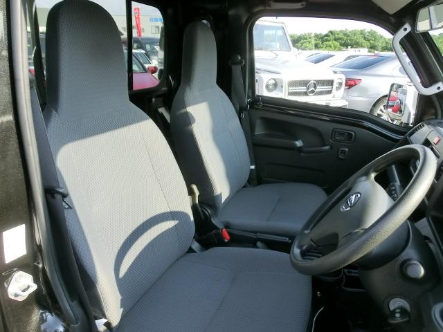 ジャンボ 4WD オートマ KeiーZone慶虎サスペンションキット 前後車高調 強化リーフ(公認済)LEDライト フォグランプ キーレス スペアキー ポテンザアルミ タイヤ 荷台マット(厚手)(9枚目)