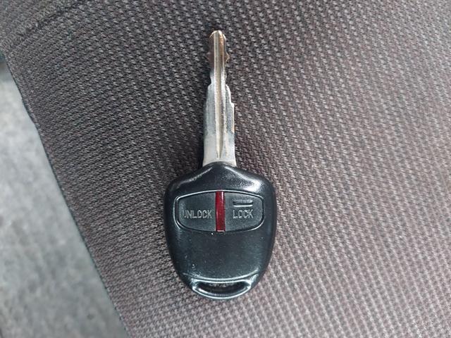 パジェロミニ ＶＲ　４ＷＤ　シートヒーター　ＥＴＣ（13枚目）