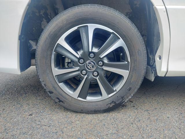 ヴォクシー ZS 煌III 4WD 純正9インチナビ TV バックカメラ フリップダウンモニター 両側パワースライドドア ビルトインETC 前後ドライブレコーダー スマートキー(27枚目)