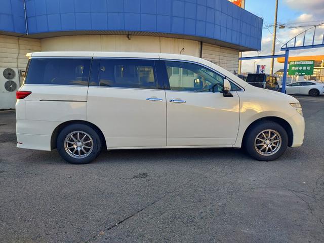 エルグランド ２５０ＸＧ　４ＷＤ　ナビ　ＴＶ　アラウンドビュー　パワースライドドア　ビルトインＥＴＣ　インテリジェントキー（4枚目）