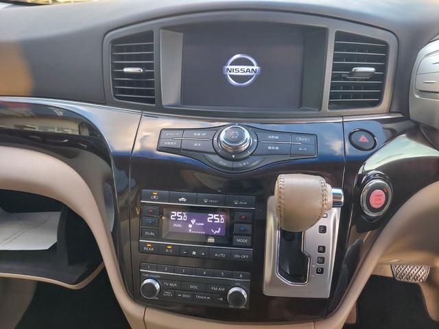 エルグランド ２５０ＸＧ　４ＷＤ　ナビ　ＴＶ　アラウンドビュー　パワースライドドア　ビルトインＥＴＣ　インテリジェントキー（10枚目）