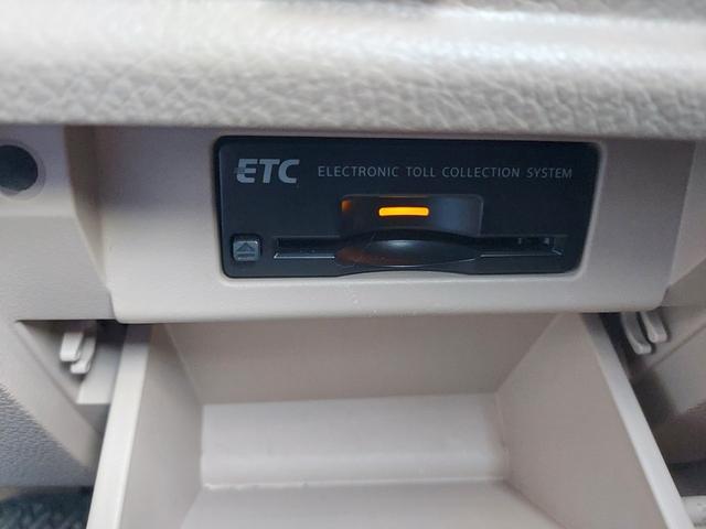 エルグランド ２５０ＸＧ　４ＷＤ　ナビ　ＴＶ　アラウンドビュー　パワースライドドア　ビルトインＥＴＣ　インテリジェントキー（13枚目）