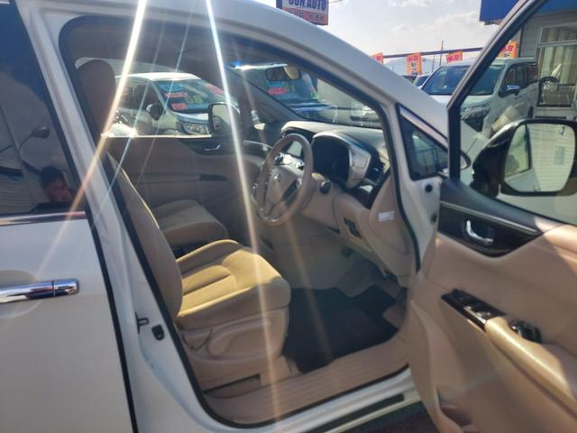 エルグランド ２５０ＸＧ　４ＷＤ　ナビ　ＴＶ　アラウンドビュー　パワースライドドア　ビルトインＥＴＣ　インテリジェントキー（14枚目）