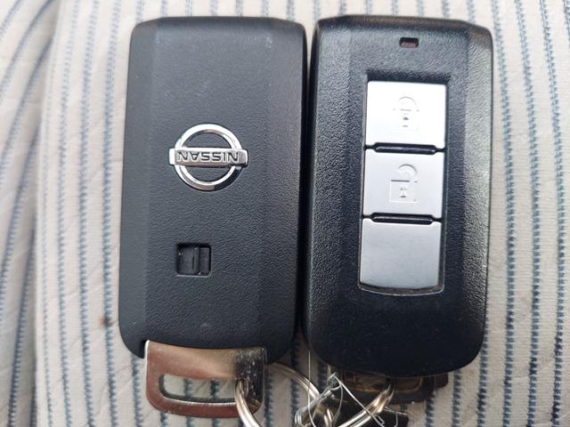 デイズ Ｘ　４ＷＤ　ナビ　ＴＶ　アラウンドビュー　シートヒーター　スマートキー（13枚目）