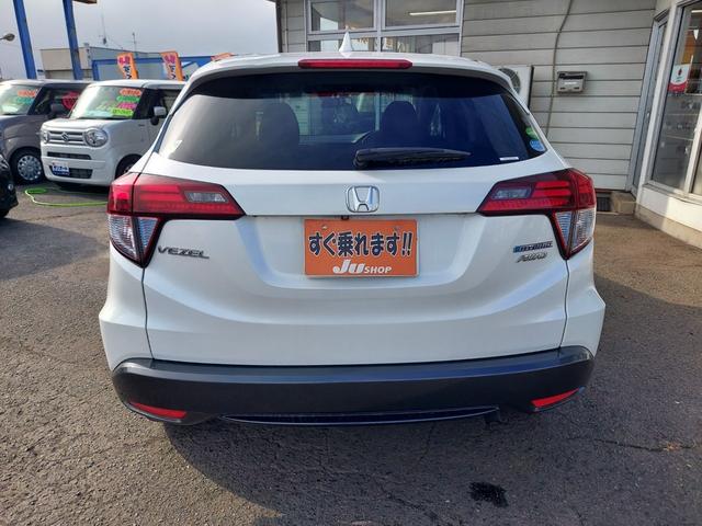 ヴェゼル ハイブリッドＸ　４ＷＤ　ナビ　ＴＶ　バックカメラ　ＬＥＤライト　スマートキー（2枚目）