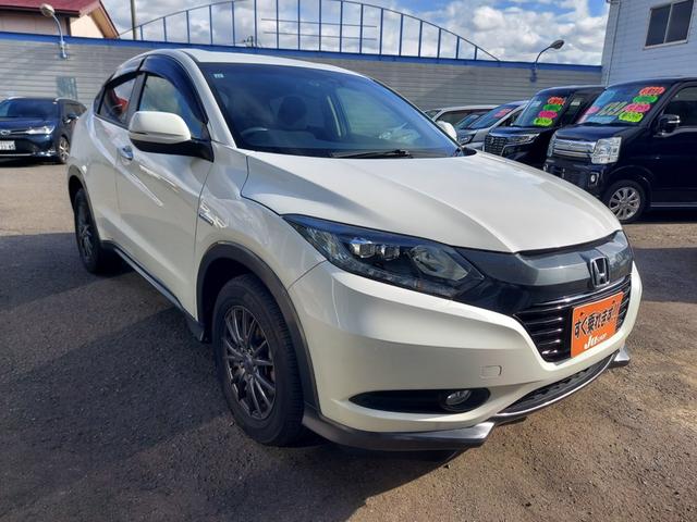 ヴェゼル ハイブリッドＸ　４ＷＤ　ナビ　ＴＶ　バックカメラ　ＬＥＤライト　スマートキー（6枚目）