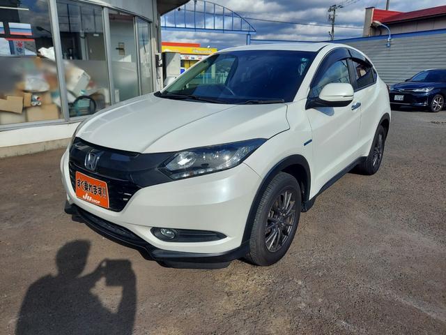 ヴェゼル ハイブリッドＸ　４ＷＤ　ナビ　ＴＶ　バックカメラ　ＬＥＤライト　スマートキー（7枚目）