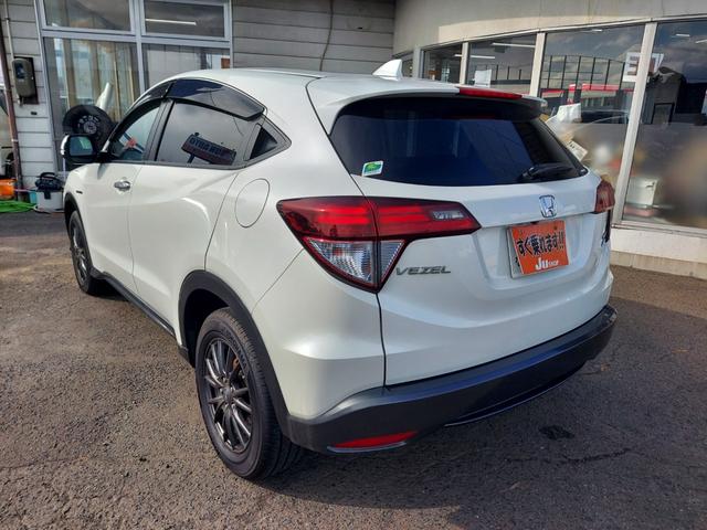 ヴェゼル ハイブリッドＸ　４ＷＤ　ナビ　ＴＶ　バックカメラ　ＬＥＤライト　スマートキー（9枚目）