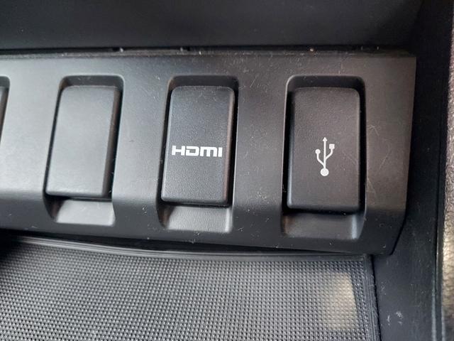 ヴェゼル ハイブリッドＸ　４ＷＤ　ナビ　ＴＶ　バックカメラ　ＬＥＤライト　スマートキー（12枚目）