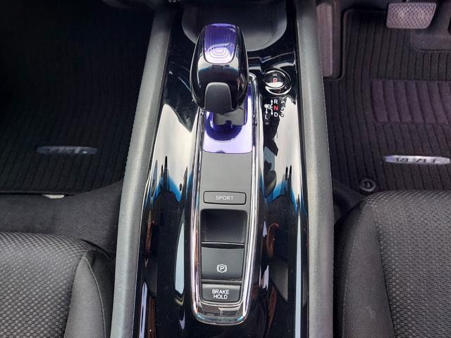 ヴェゼル ハイブリッドＸ　４ＷＤ　ナビ　ＴＶ　バックカメラ　ＬＥＤライト　スマートキー（15枚目）