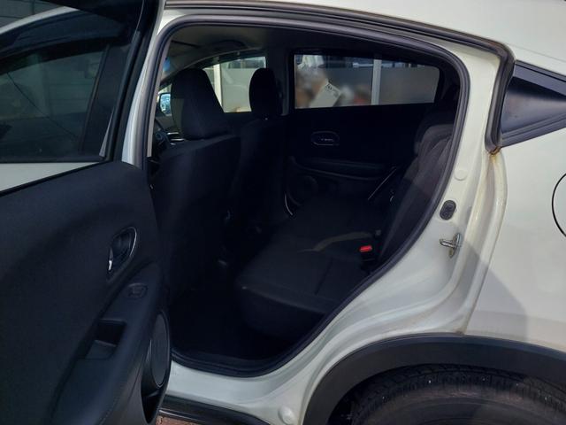 ヴェゼル ハイブリッドＸ　４ＷＤ　ナビ　ＴＶ　バックカメラ　ＬＥＤライト　スマートキー（20枚目）