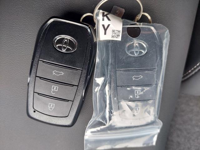 クラウンクロスオーバー G 4WD ワンオーナー 12.3インチナビ TV パノラミックビューモニター パワーバックドア 運転支援システム 電動リアゲート LEDヘッドライト ETC2.0 スマートキー(18枚目)