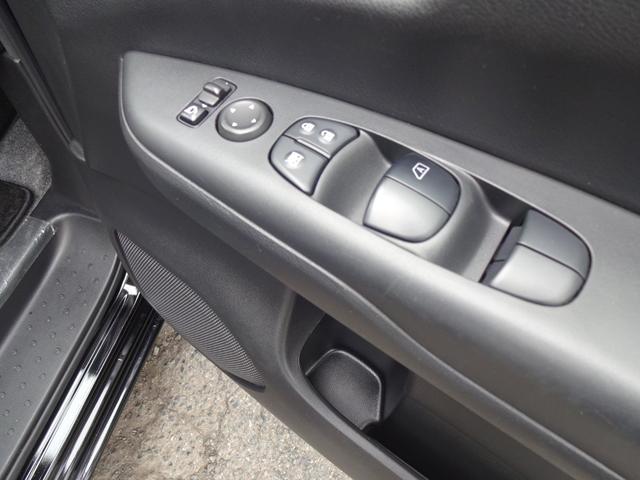 セレナ ハイウェイスター　４ＷＤ／純正９インチナビ／フルセグテレビ／アラウンドビューモニター／両側電動スライドドア／衝突軽減ブレーキ／横滑り防止／アイドリングストップ／プッシュスタート／純正アルミホイール／寒冷地仕様／ＥＴＣ（25枚目）