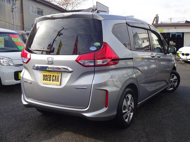 フリードハイブリッド ハイブリッド・Ｇホンダセンシング　Ｇａｔｈｅｒｓナビ／フルセグテレビ／バックモニター／両側電動スライドドア／ホンダセンシング／衝突軽減ブレーキ／横滑り防止／ＬＥＤヘッドライト／アクティブコーナーライト／ハイブリッド車／ＥＴＣ（4枚目）