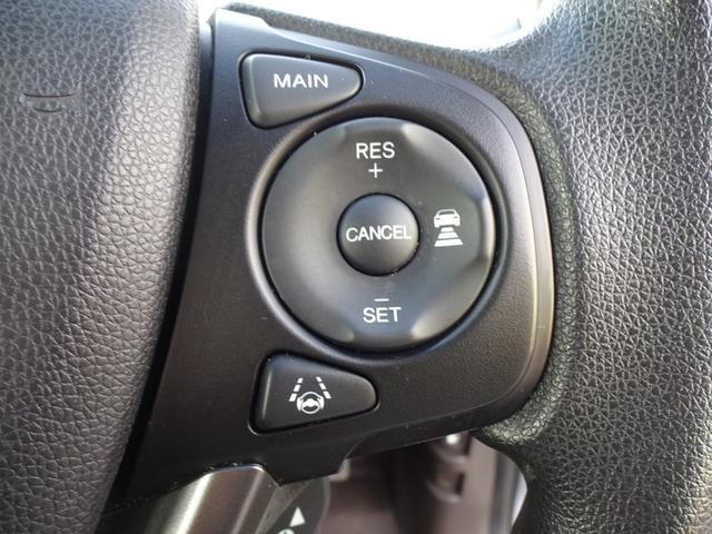 フリードハイブリッド ハイブリッド・Ｇホンダセンシング　Ｇａｔｈｅｒｓナビ／フルセグテレビ／バックモニター／両側電動スライドドア／ホンダセンシング／衝突軽減ブレーキ／横滑り防止／ＬＥＤヘッドライト／アクティブコーナーライト／ハイブリッド車／ＥＴＣ（17枚目）