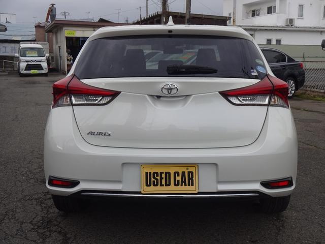 オーリス １５０Ｘ　Ｓパッケージ　純正ナビ／フルセグテレビ／バックモニター／フリップダウンモニター／Ｂｌｕｅｔｏｏｔｈ／セーフティーセンス／アイドリングＳ／横滑り防止／ＬＥＤヘットライト／プッシュスタート／スマートキーフォグランプ（5枚目）