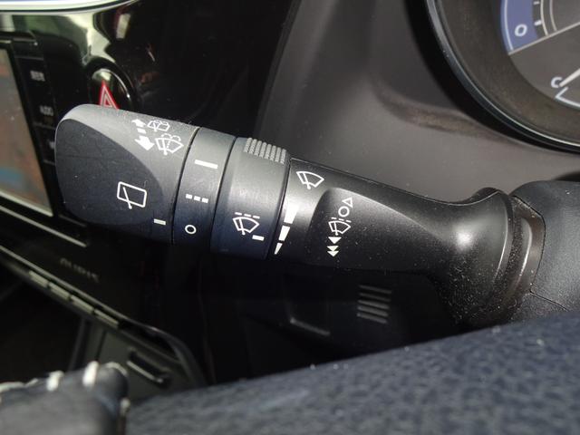 オーリス １５０Ｘ　Ｓパッケージ　純正ナビ／フルセグテレビ／バックモニター／フリップダウンモニター／Ｂｌｕｅｔｏｏｔｈ／セーフティーセンス／アイドリングＳ／横滑り防止／ＬＥＤヘットライト／プッシュスタート／スマートキーフォグランプ（17枚目）