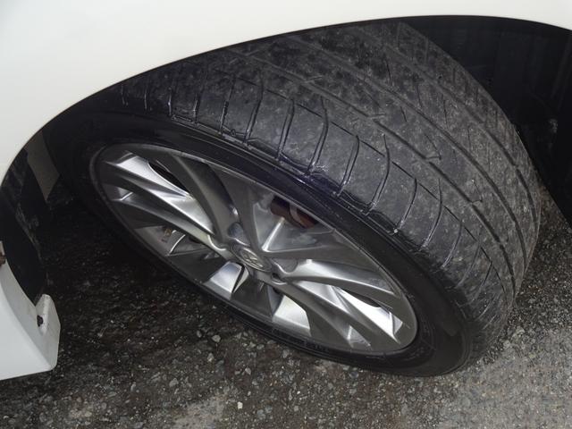 ヴェルファイア 2.4Z プラチナセレクションII 4WD/純正ナビ/フルセグテレビ/バックモニター/アルパインフリップダウンモニター/両側電動スライドドア/Bluetooth/横滑り防止装置/パワーバックドア/LEDヘッドライト/ETC/(10枚目)