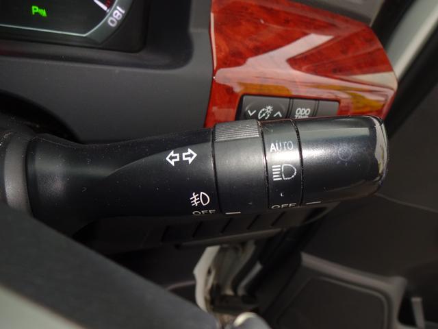 ヴェルファイア 2.4Z プラチナセレクションII 4WD/純正ナビ/フルセグテレビ/バックモニター/アルパインフリップダウンモニター/両側電動スライドドア/Bluetooth/横滑り防止装置/パワーバックドア/LEDヘッドライト/ETC/(17枚目)