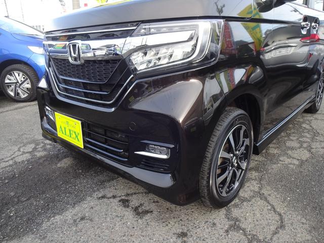 Ｎ－ＢＯＸカスタム Ｇ・Ｌホンダセンシング　４ＷＤ／Ｇａｔｈｅｒｓ／ナビフルセグテレビ／バックモニター／パワースライドドア／前後ドラレコ／前席シートヒーター／純正アルミホイール／衝突軽減ブレーキ／横滑り防止／プッシュスタート／スマートキーＥＴＣ（8枚目）