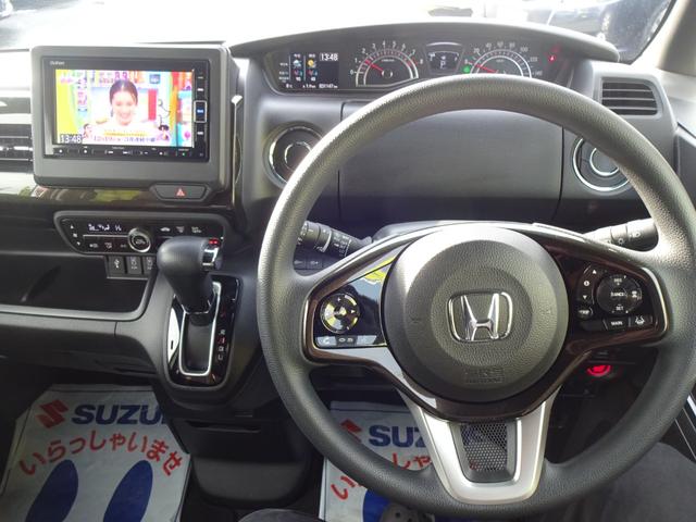 Ｎ－ＢＯＸカスタム Ｇ・Ｌホンダセンシング　４ＷＤ／Ｇａｔｈｅｒｓ／ナビフルセグテレビ／バックモニター／パワースライドドア／前後ドラレコ／前席シートヒーター／純正アルミホイール／衝突軽減ブレーキ／横滑り防止／プッシュスタート／スマートキーＥＴＣ（14枚目）