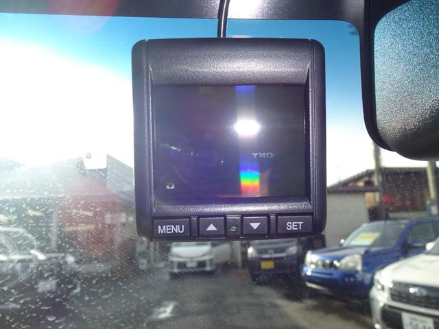 Ｎ－ＢＯＸカスタム Ｇ・Ｌホンダセンシング　４ＷＤ／Ｇａｔｈｅｒｓ／ナビフルセグテレビ／バックモニター／パワースライドドア／前後ドラレコ／前席シートヒーター／純正アルミホイール／衝突軽減ブレーキ／横滑り防止／プッシュスタート／スマートキーＥＴＣ（34枚目）