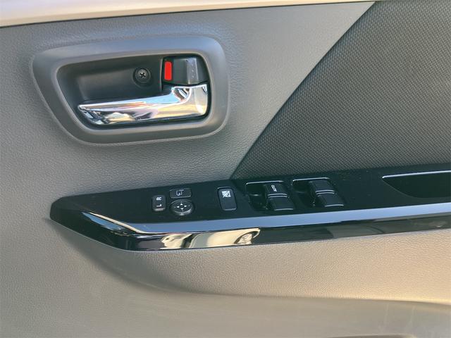 ワゴンＲスティングレー Ｘ　４ＷＤ　ドライブレコーダー　メモリーナビ　フルセグＴＶ　Ｂｌｕｅｔｏｏｔｈ接続　ＣＤ　バックカメラ　スマートキー　ベンチシート　シートヒーター　１４インチアルミ（29枚目）